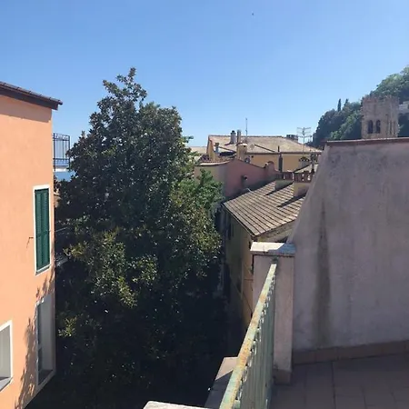 Appartement Con Terrazzo A *